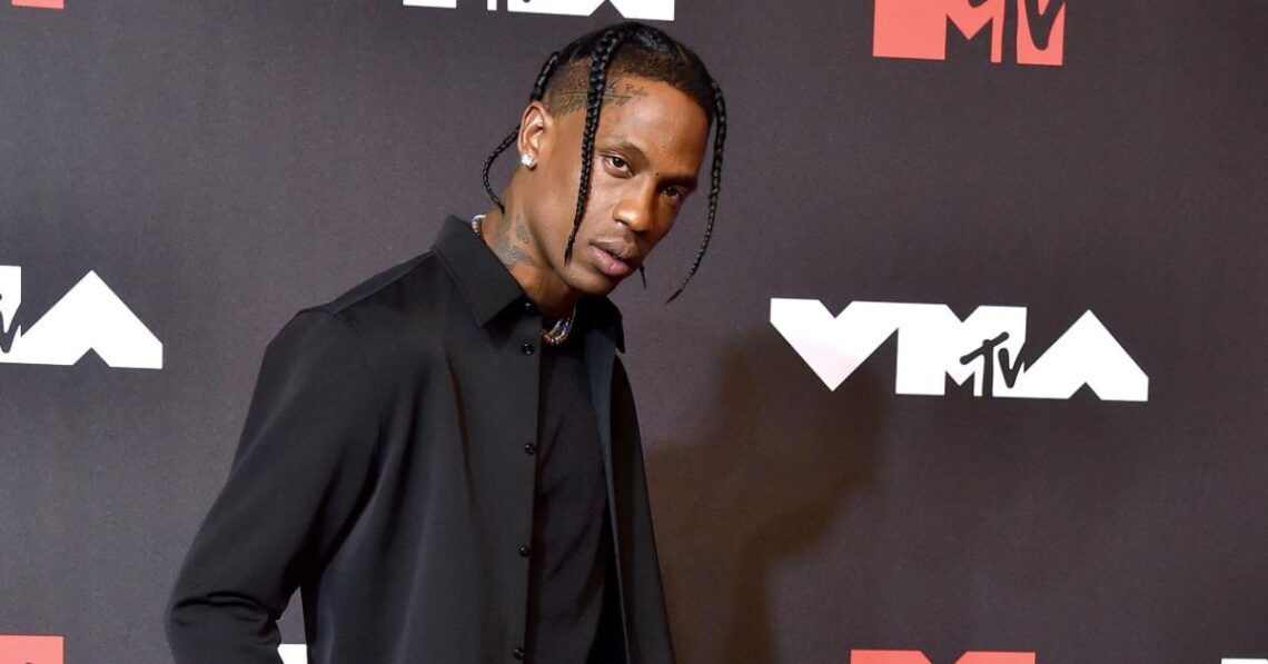Travis Scott Offers To Foot The Bill For Astroworld Festival Victims’ Funerals As Rapper Faces 8 Lawsuits That Could Set Him Back Millions Travis Scott Offers To Foot The Bill For Astroworld Festival Victims’ Funerals As Rapper Faces 8 Lawsuits That Could Set Him Back Millions