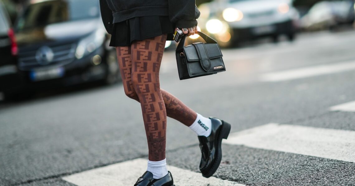 The Best Statement Tights With Logos, Prints, & Patterns To Shop The Best Statement Tights With Logos, Prints, & Patterns To Shop