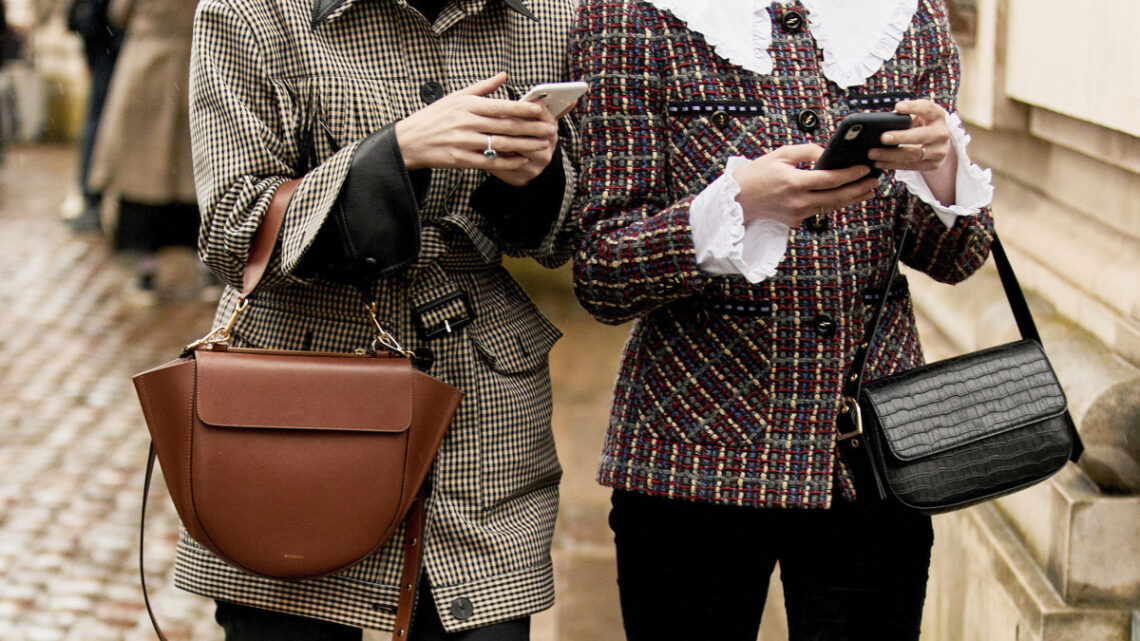 5 Thanksgiving Outfits That’ll Get You in the Mood for Pumpkin Pie