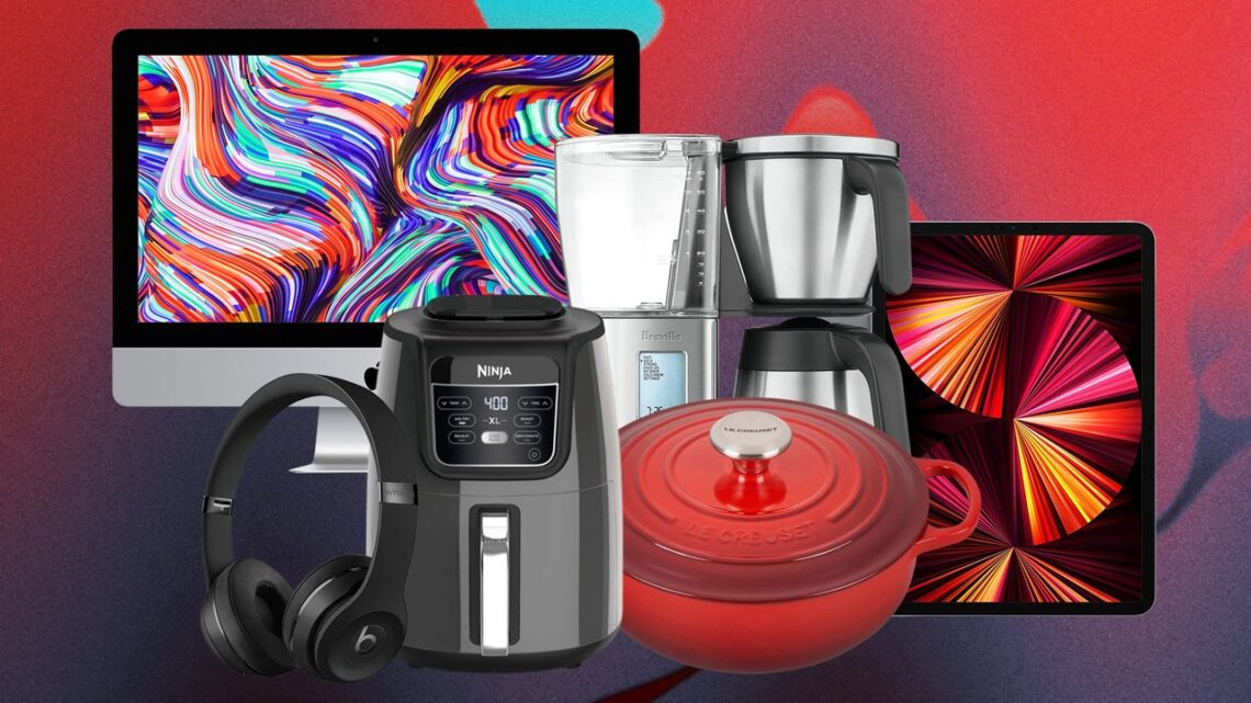 116 Best Early Black Friday Deals 2021: Home, Tech, Kitchen, Men’s Clothing, and More