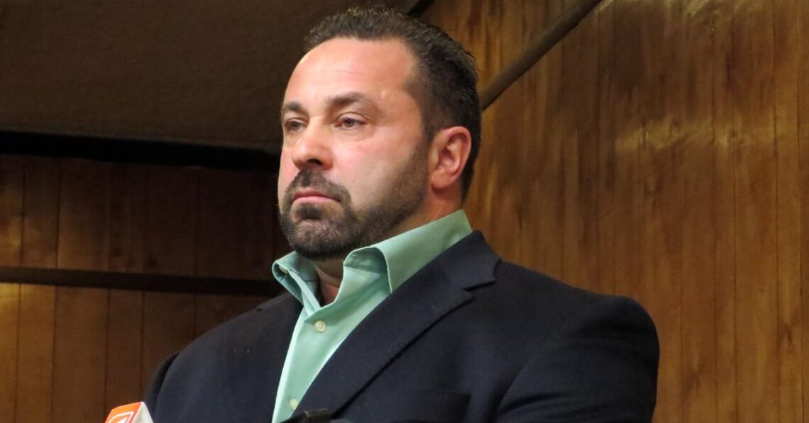 ‘RHONJ’ Star Joe Giudice Hires New Attorney To Help Fight Deportation Case, Reality Star Wants To ‘See His Children Again’