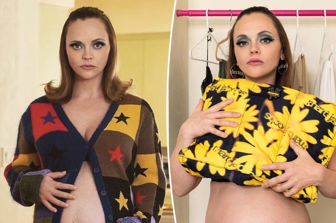 Pregnant Christina Ricci bares her baby bump in Marc Jacobs campaign Pregnant Christina Ricci bares her baby bump in Marc Jacobs campaign