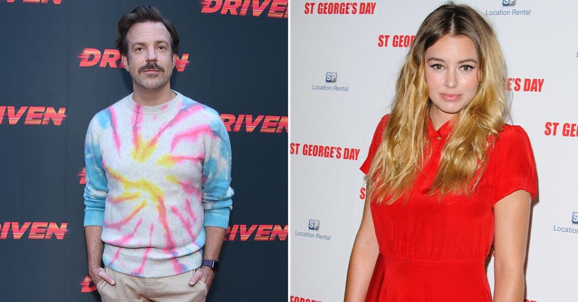 Jason Sudeikis Spotted Getting Cozy With British Model As He Wraps Her In Towel During Romantic Trip Abroad