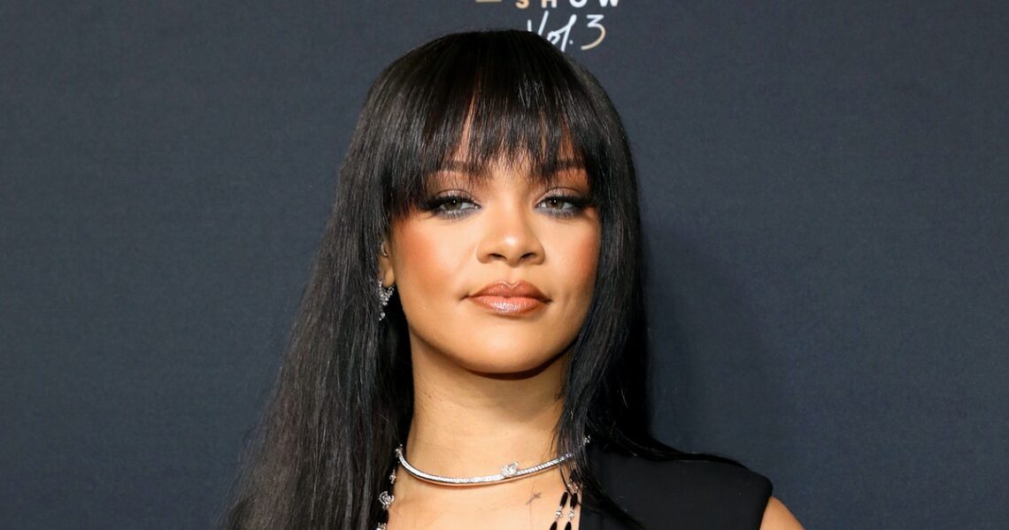 Take Home This Rihanna-Favorite $450 Facial (For A Much Lower Price)