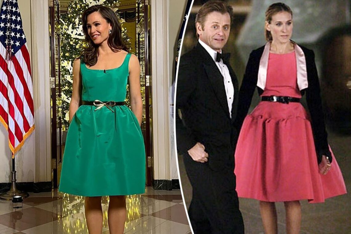 Jennifer Garner channels Carrie Bradshaw with White House Christmas look