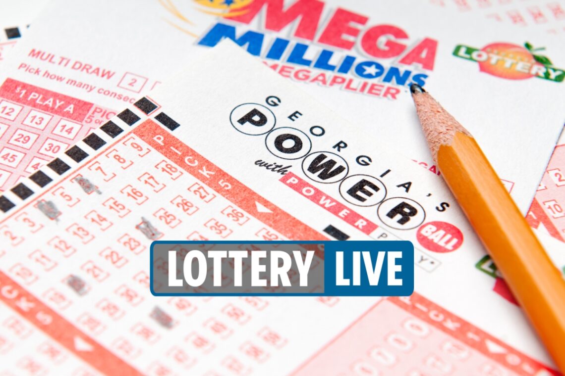 Christmas Powerball jackpot hits $400MILLION while 12/26/21 Mega millions will be worth $201m Christmas Powerball jackpot hits $400MILLION while 12/26/21 Mega millions will be worth $201m