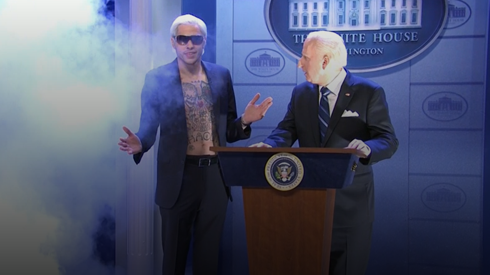‘Saturday Night Live’ Cold Open Skewers President Biden and ‘Spider-Man’ ‘Saturday Night Live’ Cold Open Skewers President Biden and ‘Spider-Man’