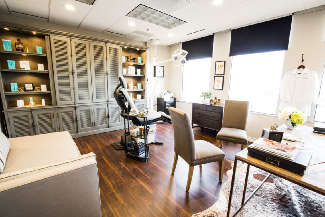 GoodSkin Clinics Is Hiring A Full-Time Receptionist / Executive Office Assistant / Skin Care Consultant In Los Angeles, CA