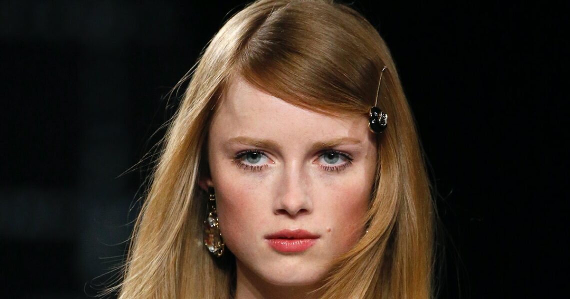 10 Aughts Beauty Trends That Ruled The Fall Runways