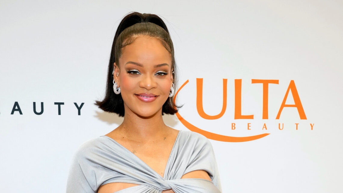 Rihanna’s Maternity Style Goes Runway
