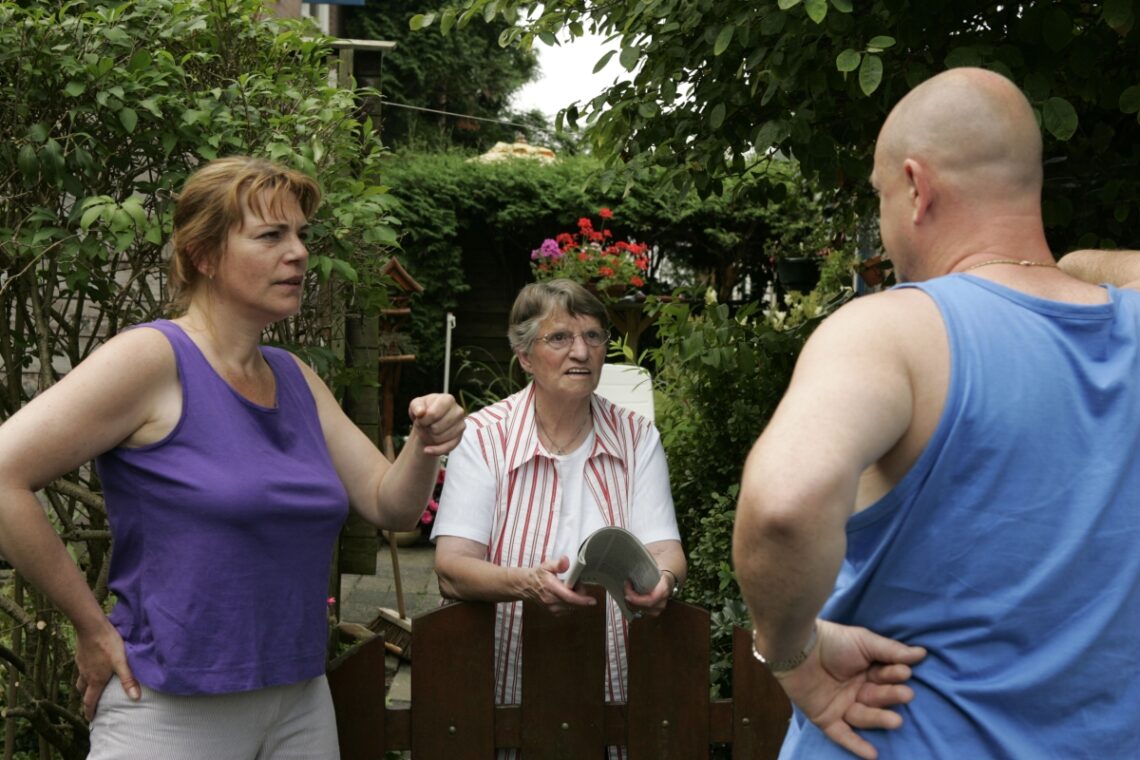 My neighbours have secretly been removing my 6ft fence panels to break into my garden when I’m out