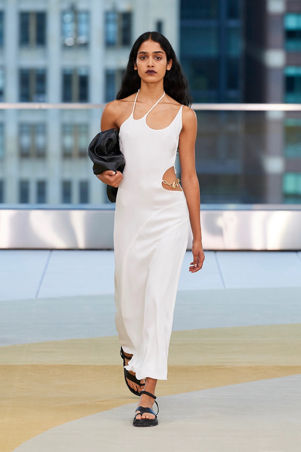6 Must-Have Spring Dress Trends — Spring 2022 Fashion Trends Versace Balenciaga Bottega