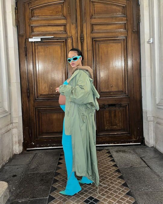 Rihanna Explains Why She Isn’t Buying ‘Maternity Clothes’ — Pregnancy Baby Style