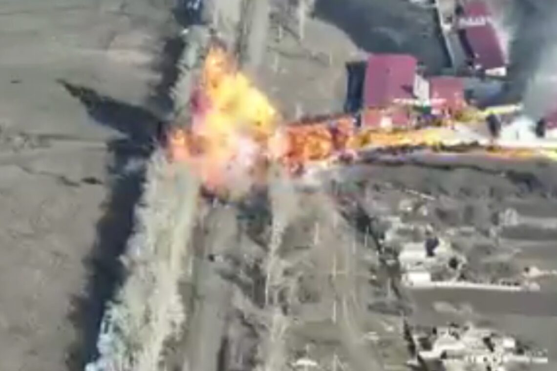 Dramatic moment Russian tank obliterated by Ukrainian missile as Putin’s invaders lose ‘3,300 vehicles’ in war