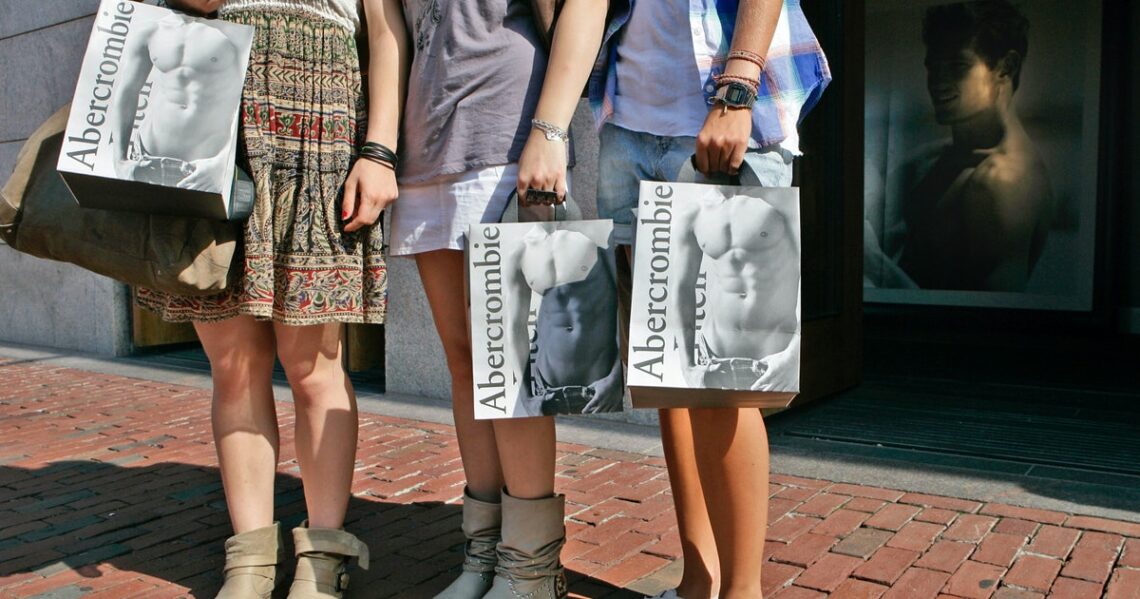 Netflix Documentary ‘White Hot’ Chronicles The Rise And Fall Of Abercrombie & Fitch