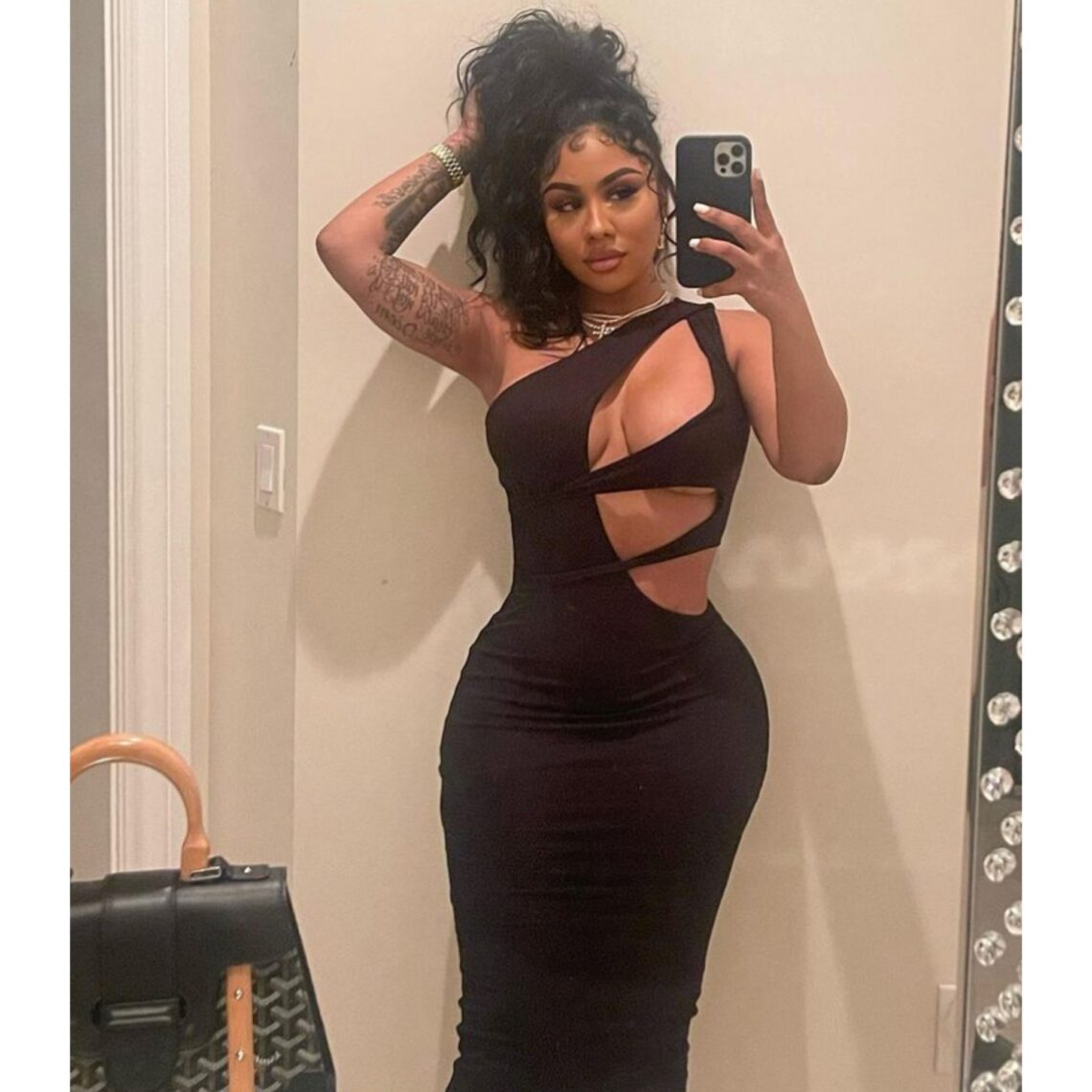 (Video) Ari Fletcher Accidentally Posts Risqué Video Fueling Breakup Rumors & Says It Was Meant For Close Friends