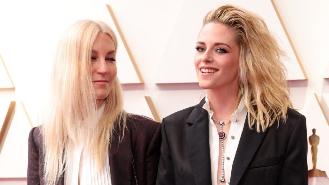 Kristen Stewart and Dylan Meyer Wore Matching Suits to the 2022 Oscars