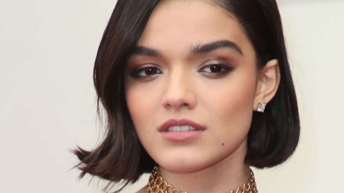Rachel Zegler’s Old Hollywood Hairstyle From the 2022 Oscars Is So Easy to Recreate