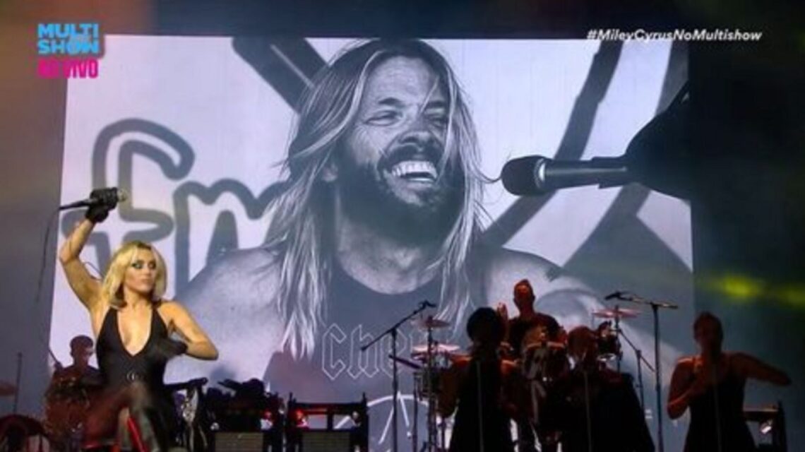Miley Cyrus Pays Tearful Tribute to Late Friend Taylor Hawkins During Performance