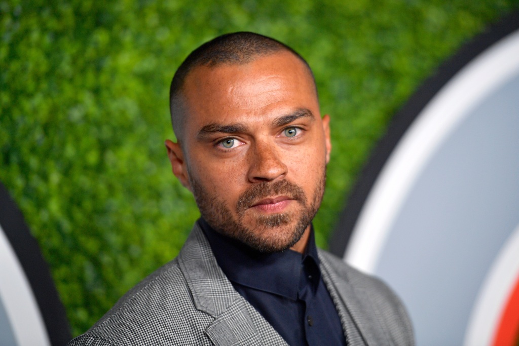 (Update) Jesse Williams’ Child Support Payments Are Drastically Decreased From $40K To A Little Over $6K A Month