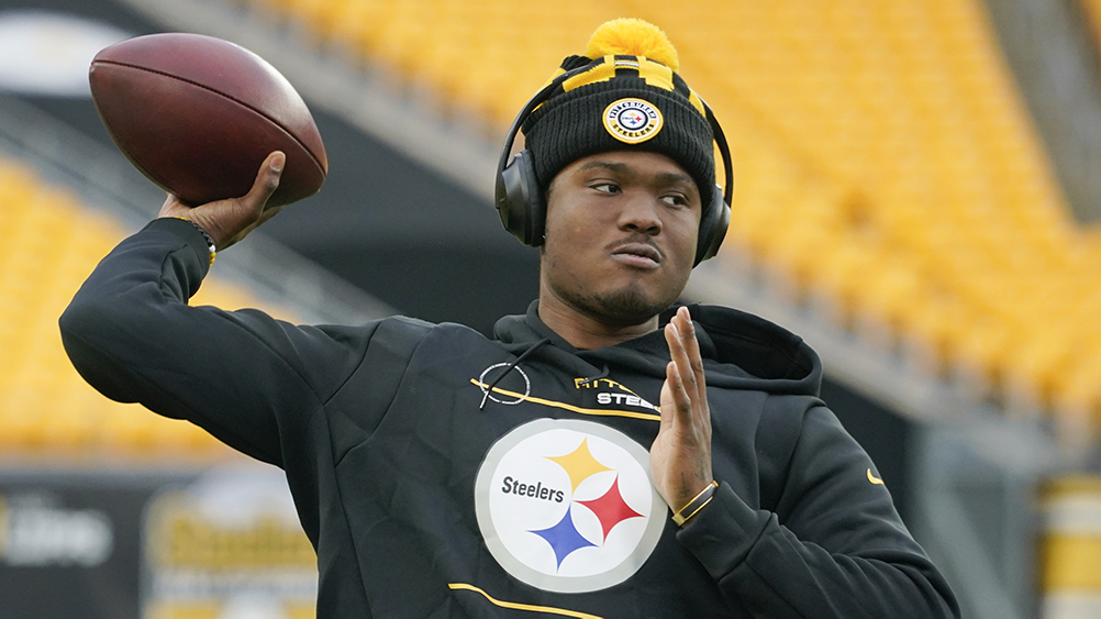 Dwayne Haskins, Pittsburgh Steelers Quarterback, Dies at 24 After Being Struck by Vehicle