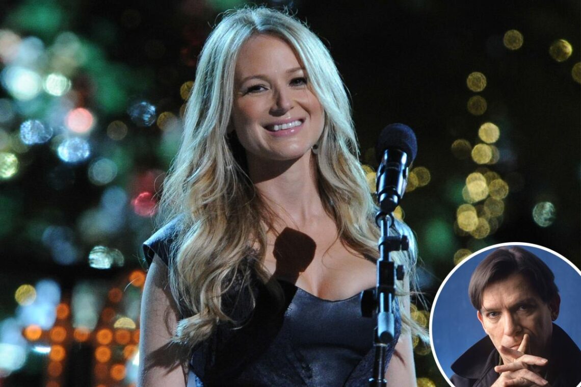 Jewel recalls sexist ‘small penis’ DJ, being belittled by MTV’s Kurt Loder