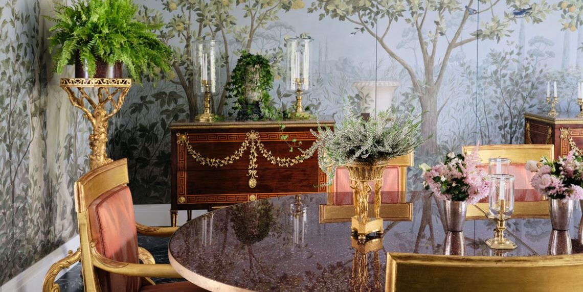 Designer Alex Papachristidis Gives a Lesson in the Classics at an Athens Apartment Overlooking the Parthenon