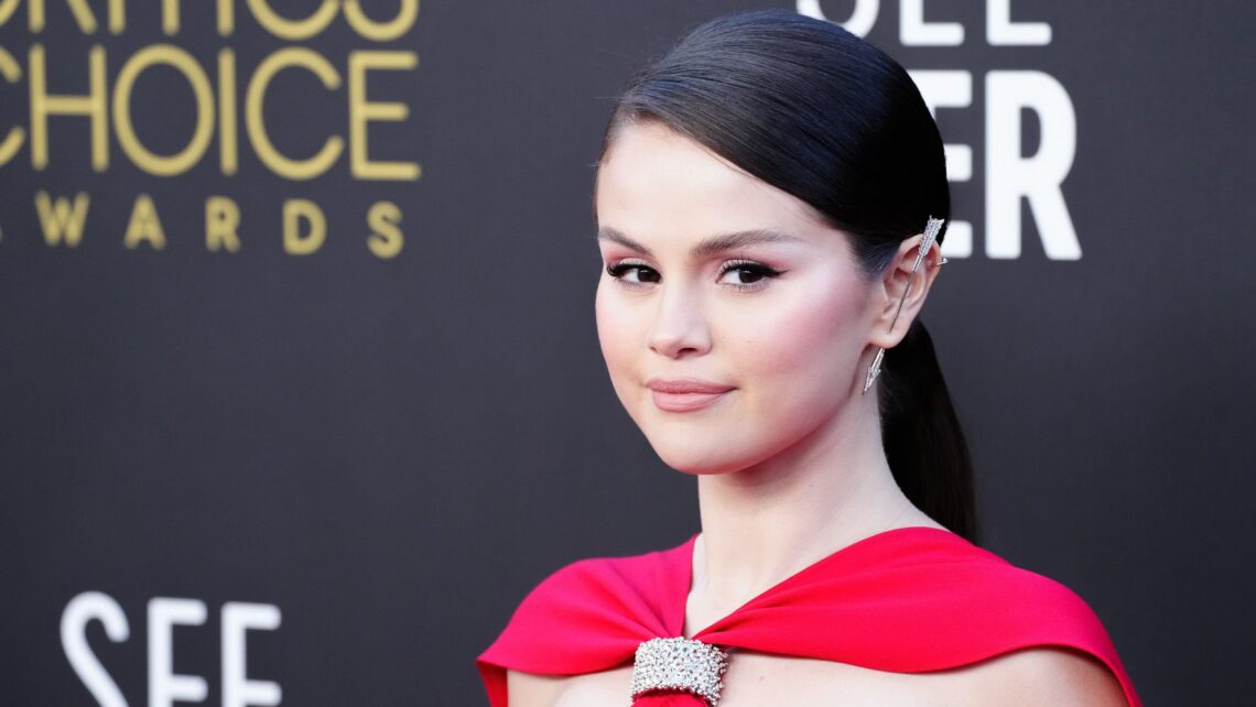 Selena Gomez Shuts Down Body Critics With A Blunt Message