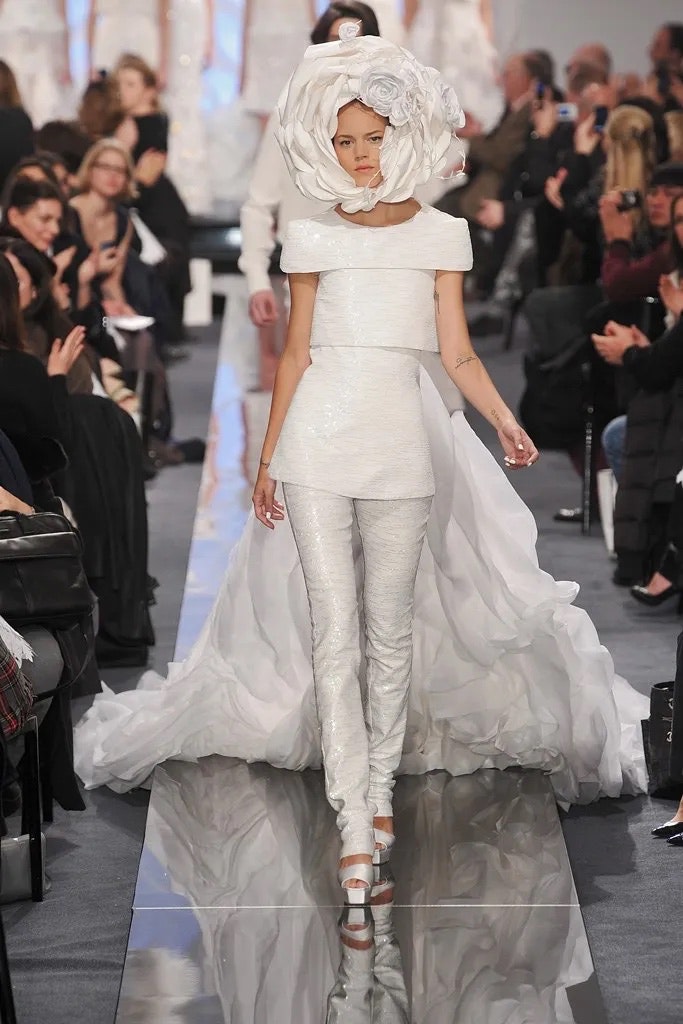 Chanel’s Most Iconic Wedding Dresses — Wedding Season Bridal Gowns Runway Photos