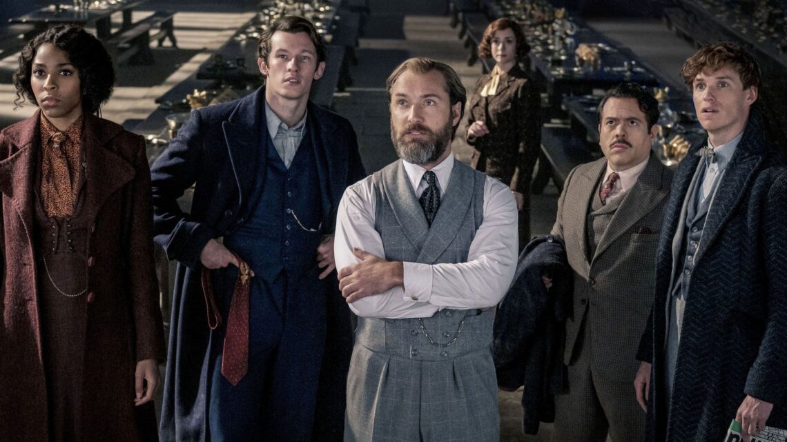 China Censors Dialogue About Dumbledore’s Gay Romance In ‘Fantastic Beasts 3’