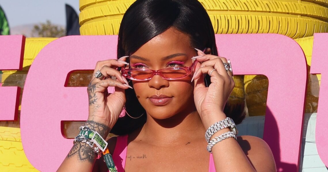 The Best Celebrity Outfits From Coachella Over The Years