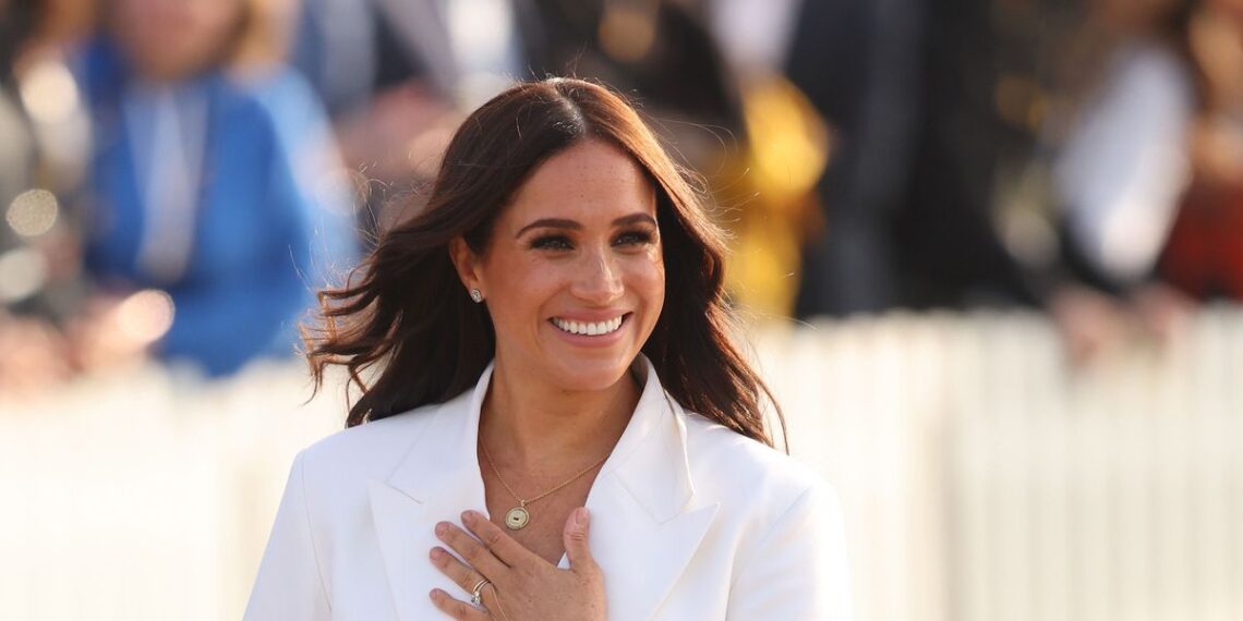 Meghan Markle Wears White Valentino Suit at 2022 Invictus Games Reception