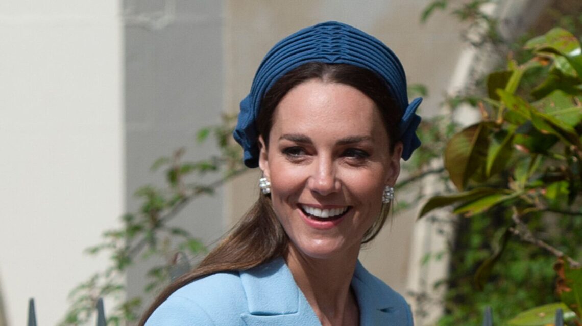 Kate Middleton Color Coordinates Her Easter Outfit With Princess Charlotte