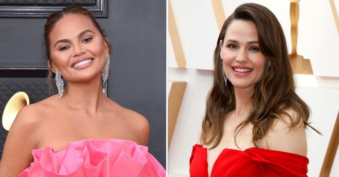 Happy Mother’s Day! Chrissy Teigen, Jennifer Garner, More Celebrities Who Love Being Moms