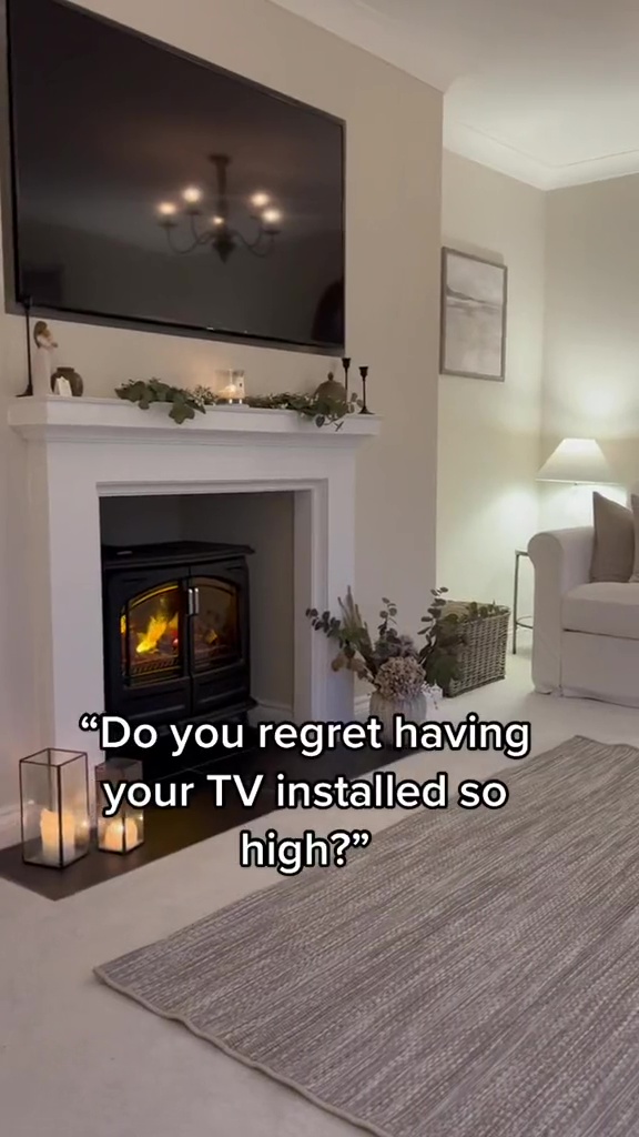 Woman shares look at her chic lounge but everyone’s saying the same thing about her TV