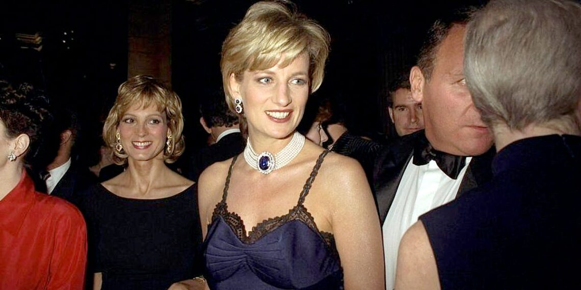 30 Stunning Photos of Royals at the Met Gala