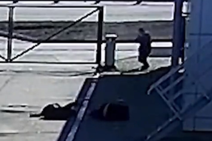 Horrifying moment Russian soldiers shoot Ukrainian civilians in the BACK as they walk away thinking they’d been freed