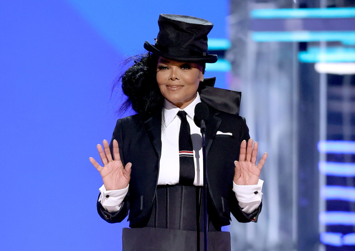 Janet Jackson Makes Surprise Appearance 2022 Billboard Music Awards