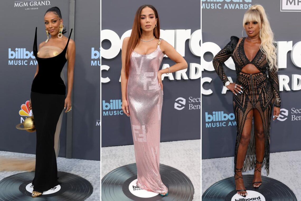 Best-dressed celebs at the Billboard Music Awards 2022: Doja Cat, Megan Fox