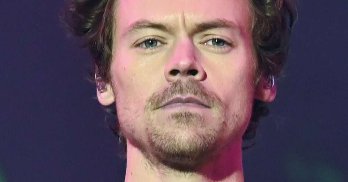 Harry Styles’ “Late Night Talking” Video Just Revived Sleepovers