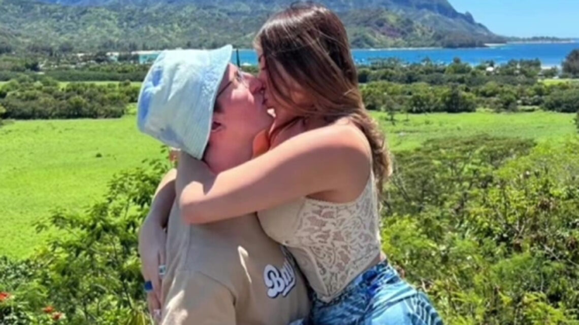 My girlfriend’s way hotter than I am, people presume I’m paying her to date me but I know they’re just jealous