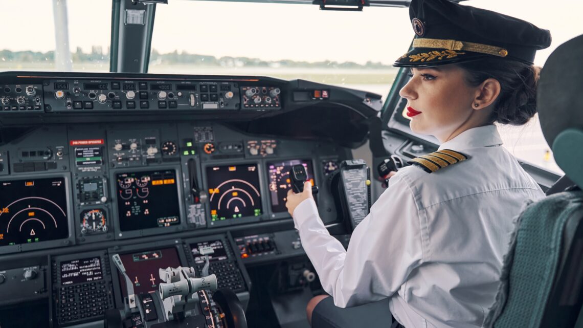 I’m a pilot and these are the big mistakes passengers make on flights