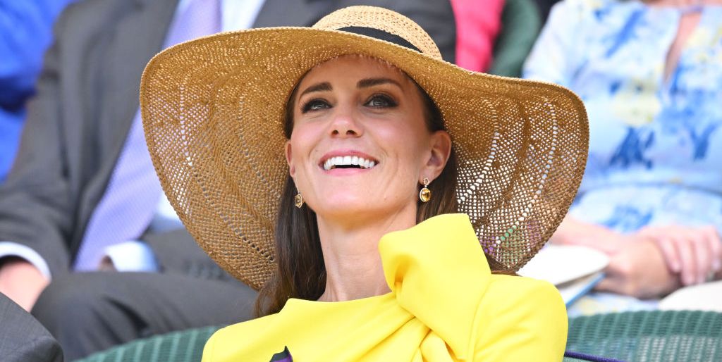 Kate Middleton elige el sombrero de paja ala ancha