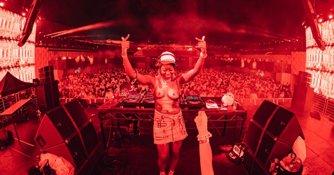 A Night Out At Boiler Room: New York City