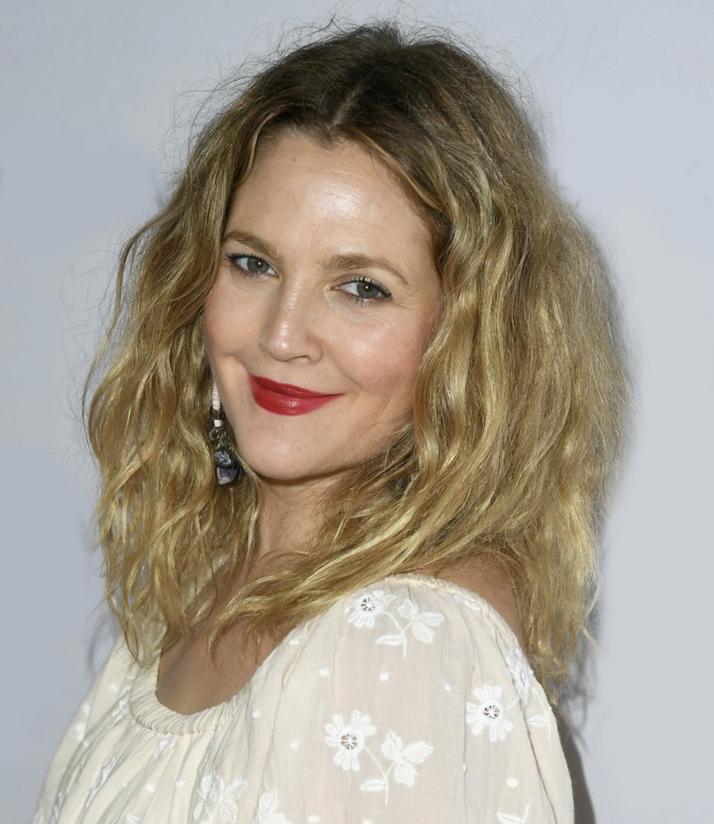 Drew Barrymore’s Best TikTok Moments — Drew Barrymore Rain TikTok Crying