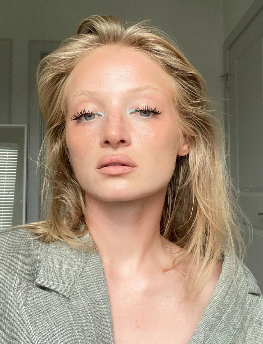 How to Get the Bleached Brow Look Without Bleaching Them