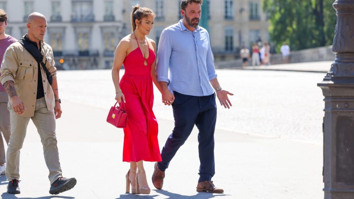 Jennifer Lopez’ Honeymoon Style Is Parisian Perfection—This Way to Shop Her Outfits