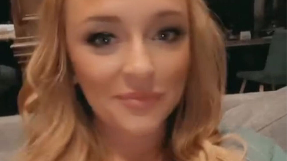 Teen Mom Maci Bookout looks unrecognizable with chic makeup & glossy hair in rare glammed-up video Teen Mom Maci Bookout looks unrecognizable with chic makeup & glossy hair in rare glammed-up video