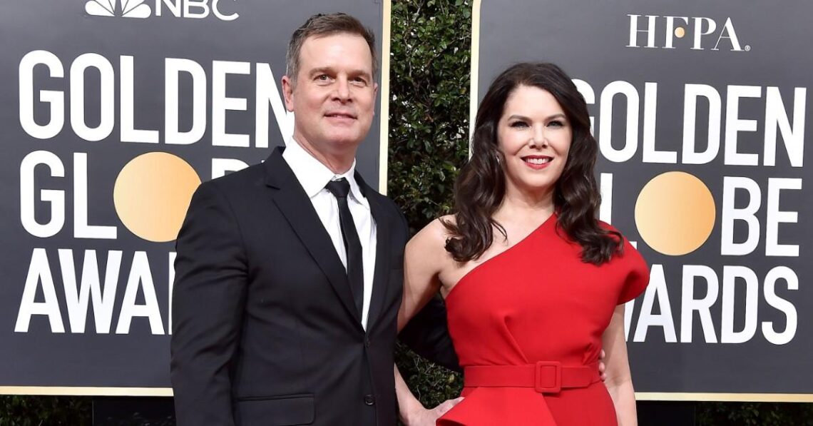 Lauren Graham Reveals She Didn’t ‘Ask Any’ Of The Right Questions Before Getting Serious With Ex Peter Krause