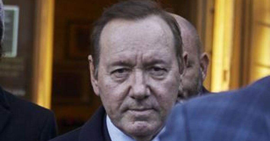 Embattled Actor Kevin Spacey To Receive Achievement Award In Italy